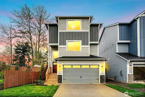 30Th Pl S #24, Kent, WA 98032