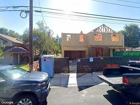 78Th Ave Ne, Kenmore, WA 98028