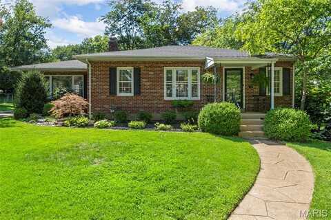 1521 Salem Hills Drive, Saint Louis, MO 63119
