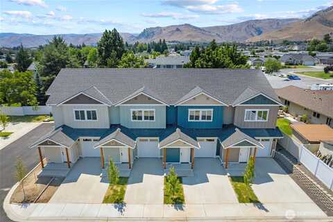 Finch Ln #E4, Wenatchee, WA 98801