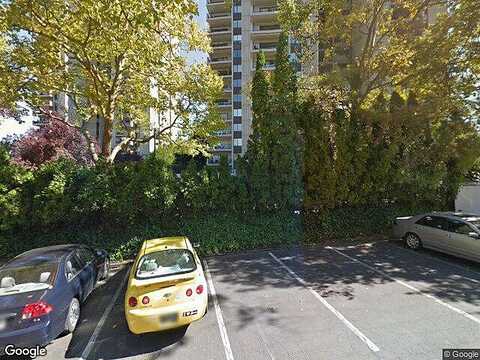 1St, PORTLAND, OR 97201