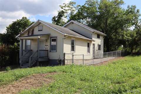 8333 Walter Ave, Saint Louis, MO 63147