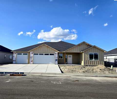 Ashen Dr, Pasco, WA 99301
