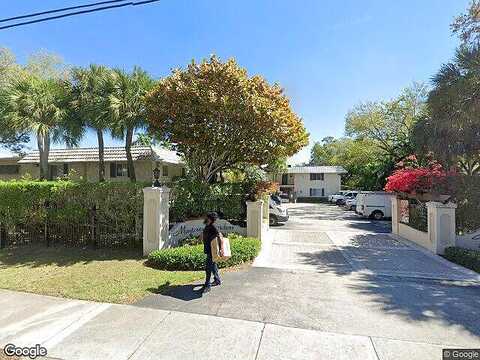 68Th, PINECREST, FL 33156