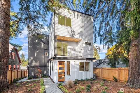 Ne 98Th St #B, Seattle, WA 98115
