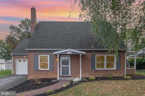 Long, CHAMBERSBURG, PA 17201