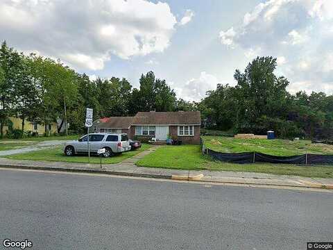 Church St, Blackstone, VA 23824