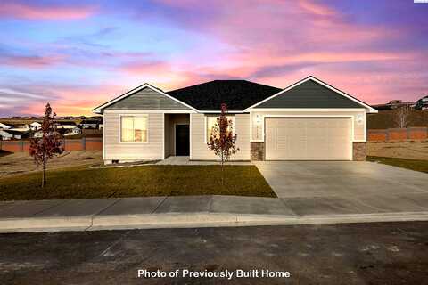 W 35Th, Kennewick, WA 99338