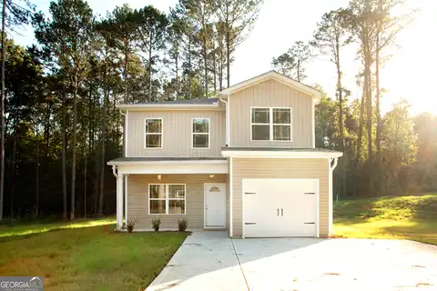 Grove, BARNESVILLE, GA 30204
