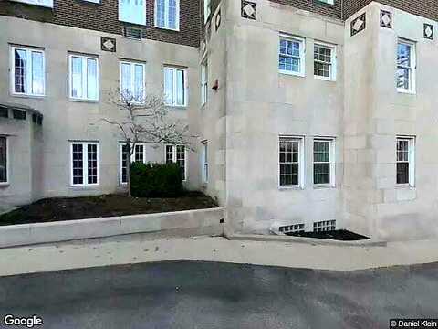 Frew #6Bc, Squirrel Hill, PA 15213