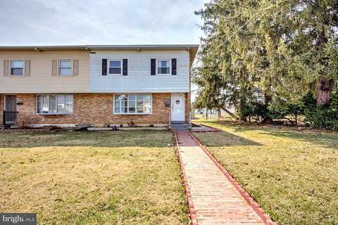 Locust St, Denver, PA 17517