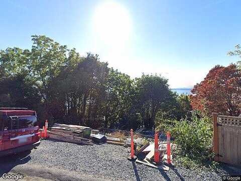 Aikins Ave Sw, Seattle, WA 98116