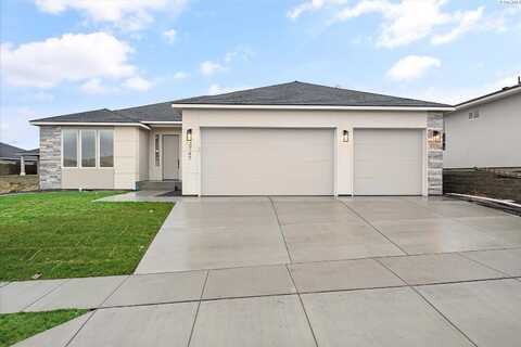 Boxberger St, Richland, WA 99352