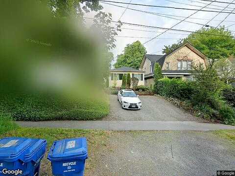 17Th Ave #B, Seattle, WA 98122