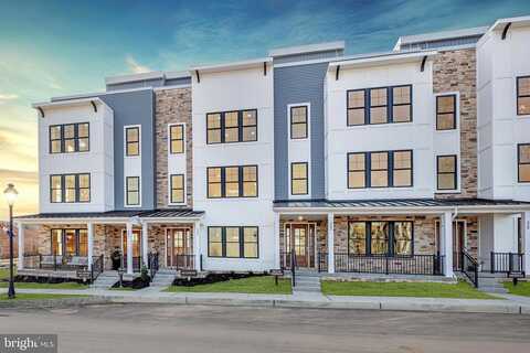 Squire Dr #17C, Newtown Square, PA 19073