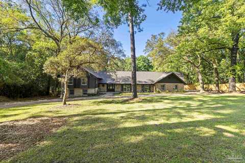 Corral, CANTONMENT, FL 32533