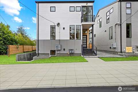 E Fir St #B/Adu, Seattle, WA 98122