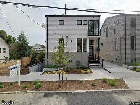 E Fir St #B/Adu, Seattle, WA 98122