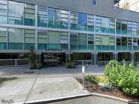 Terry, SEATTLE, WA 98121