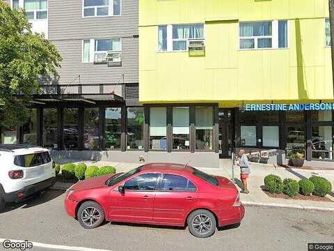 S Main St #B, Seattle, WA 98144