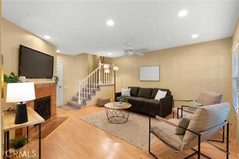 Warmington, HUNTINGTON BEACH, CA 92649