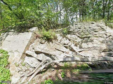 Spring Mountain Rd, Weatherly, PA 18255