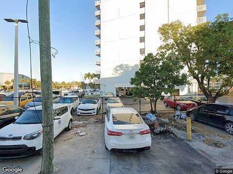 Ixora, NORTH MIAMI, FL 33181