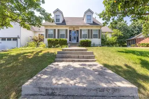2205 Autumn Road, Poplar Bluff, MO 63901