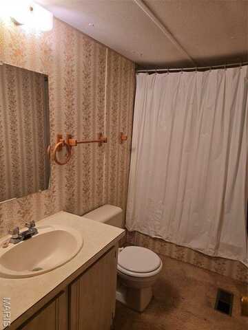 471 Methodist Street, Carlyle, IL 62231