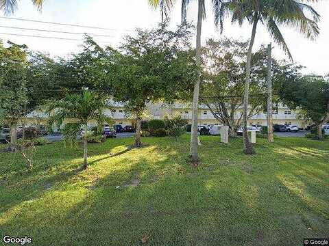 Oakland Park, LAUDERDALE LAKES, FL 33313