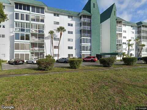 21St, LAUDERHILL, FL 33313