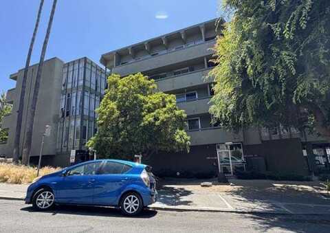 Adams, OAKLAND, CA 94610