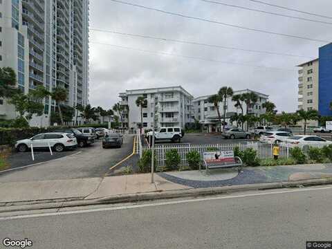 Ocean, HALLANDALE BEACH, FL 33009