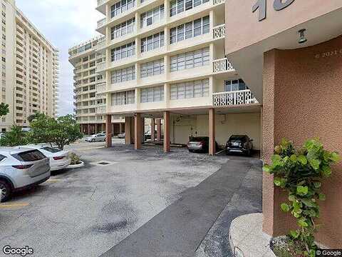 Ocean, HALLANDALE BEACH, FL 33009