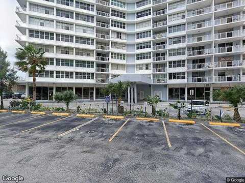 Ocean, HALLANDALE BEACH, FL 33009
