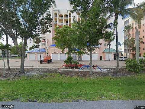 Lenell, FORT MYERS BEACH, FL 33931