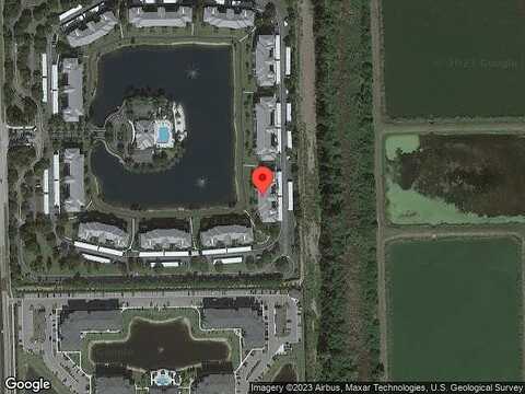 Lake Circle, FORT MYERS, FL 33908