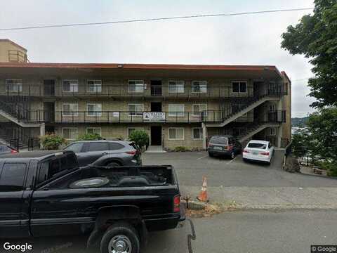 Rainier, SEATTLE, WA 98118