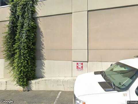 107Th, BELLEVUE, WA 98004