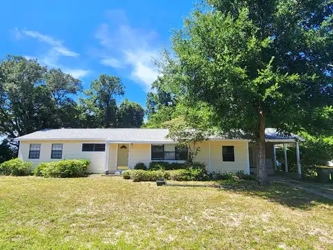 Maples, FORT WALTON BEACH, FL 32548