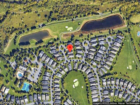 Creekview Ct, Macungie, PA 18062