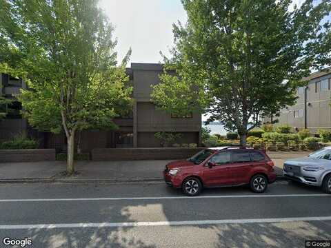 Lake, KIRKLAND, WA 98033