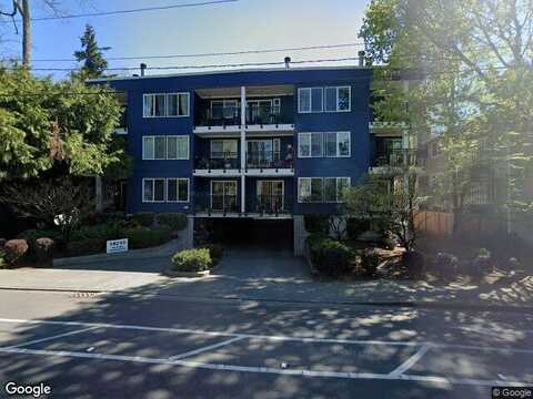 73Rd, KENMORE, WA 98028