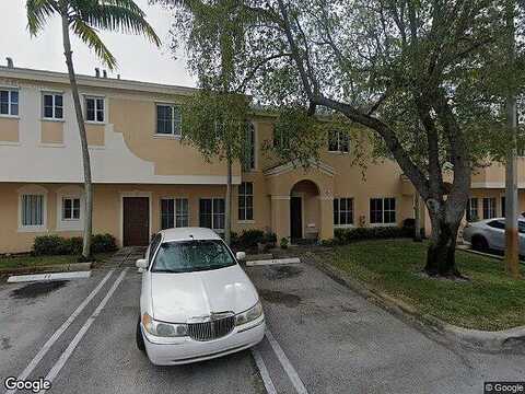 52Nd, HOLLYWOOD, FL 33023
