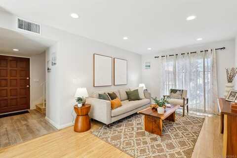 Caminito Katerina, SAN DIEGO, CA 92111