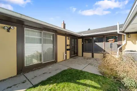 Woodbridge, MILWAUKEE, WI 53221