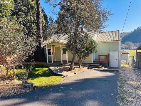 5Th, MYRTLE CREEK, OR 97457