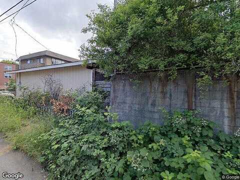 44Th, SEATTLE, WA 98116
