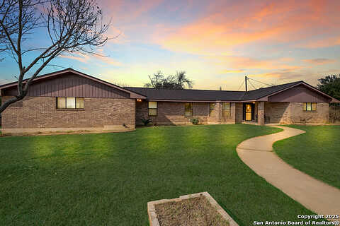 Cherokee, COTULLA, TX 78014
