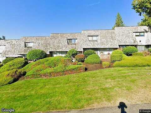 Gwen, BURLINGTON, WA 98233